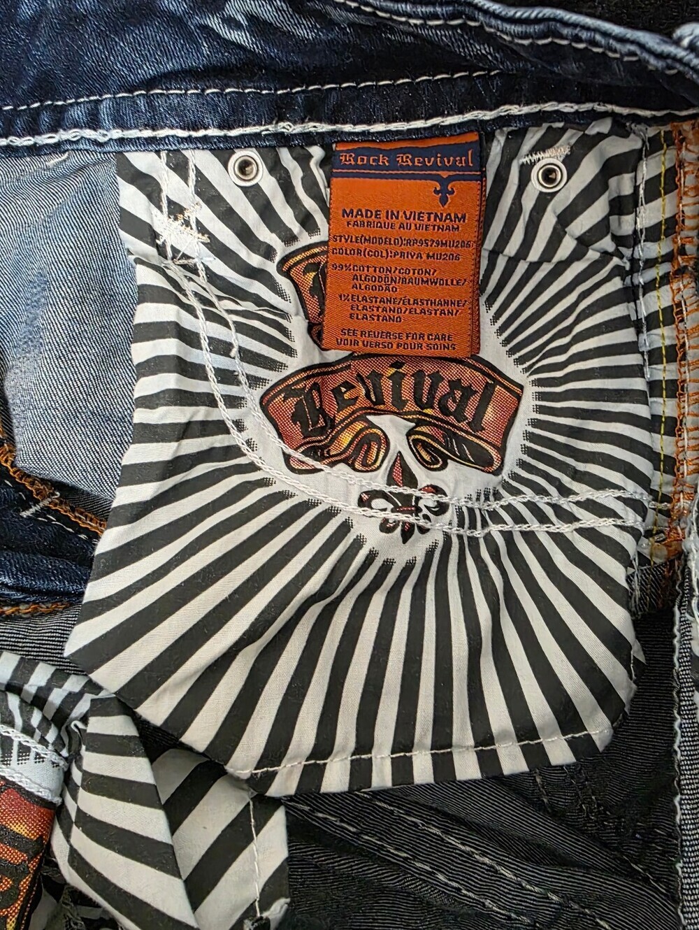 Rock Revival Bermuda Denim Shorts Women's Size 27. - Picture 7 of 16